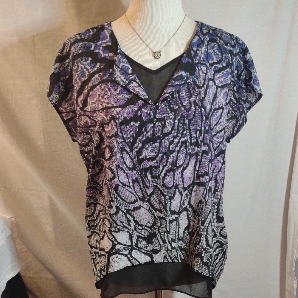 Dana Buchman Asymmetrical Graphic Blouse in Black, Purple, Pink & Blues Size M